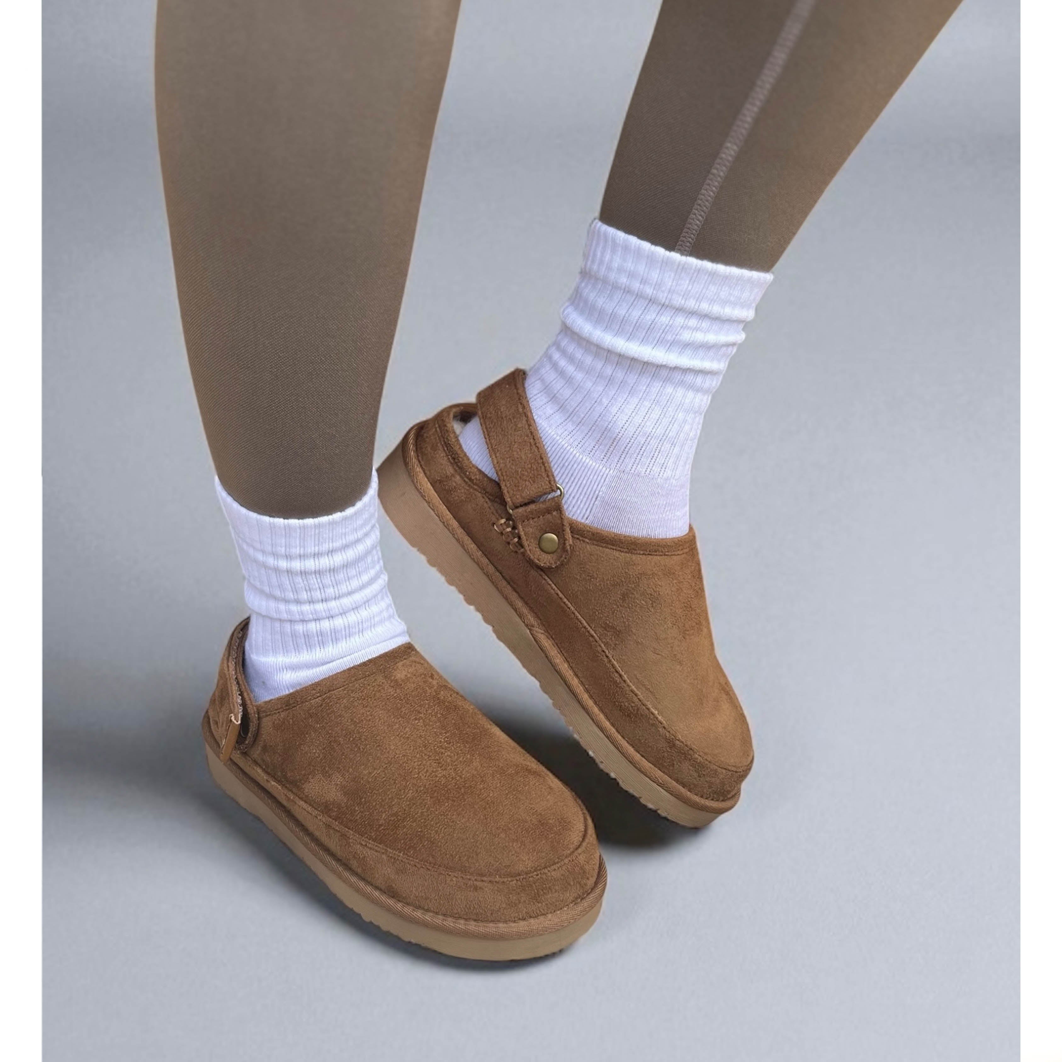Elara Slingback Clogs