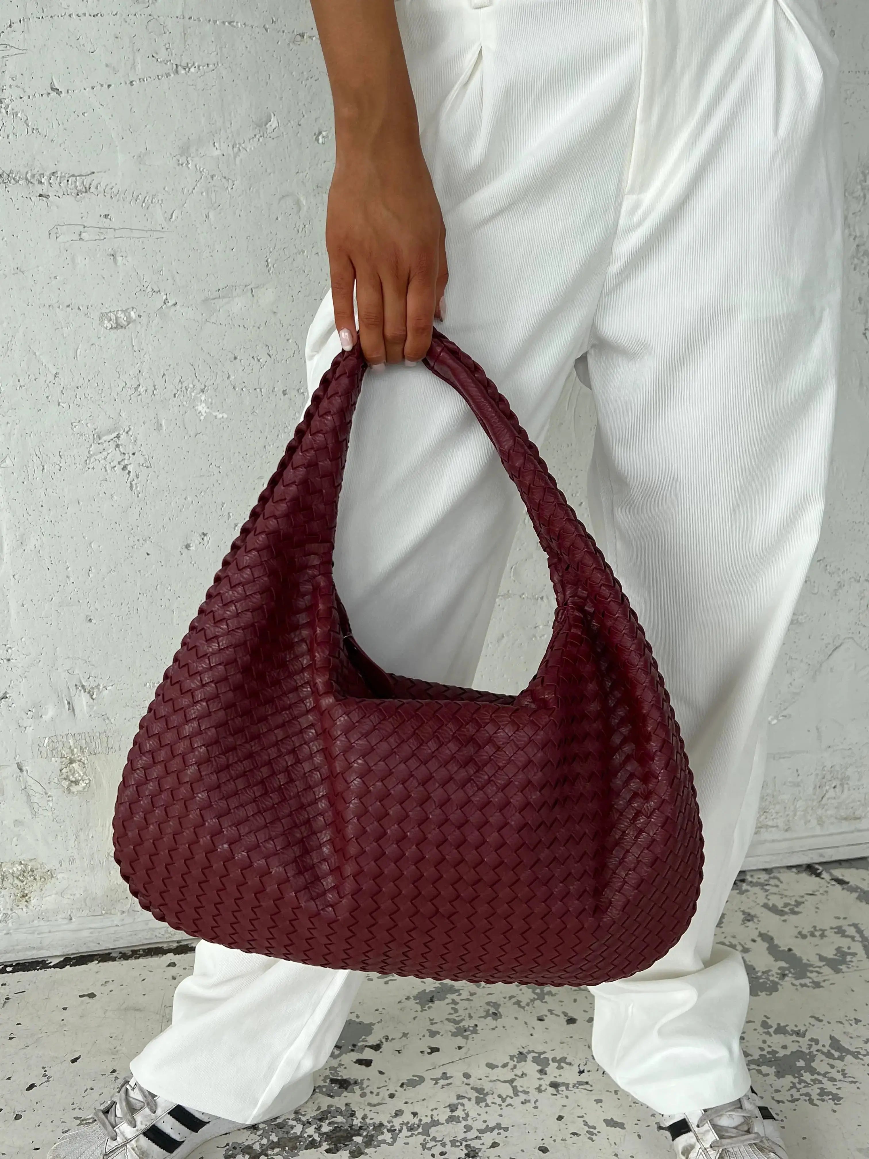Sienna Hobo