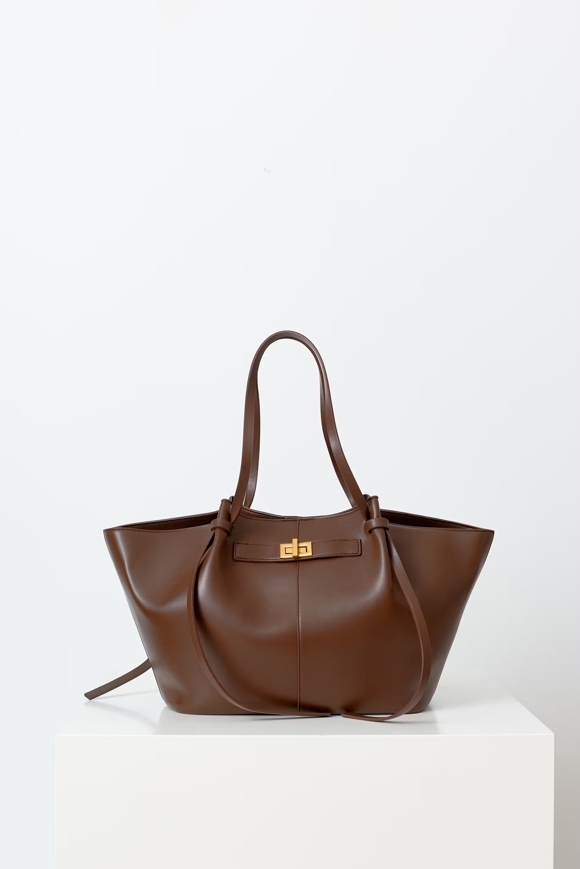 Amélie Shoulder Bag