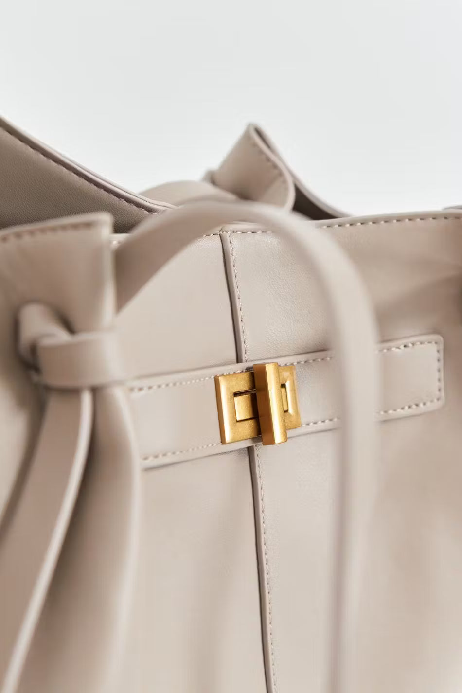 Amélie Shoulder Bag